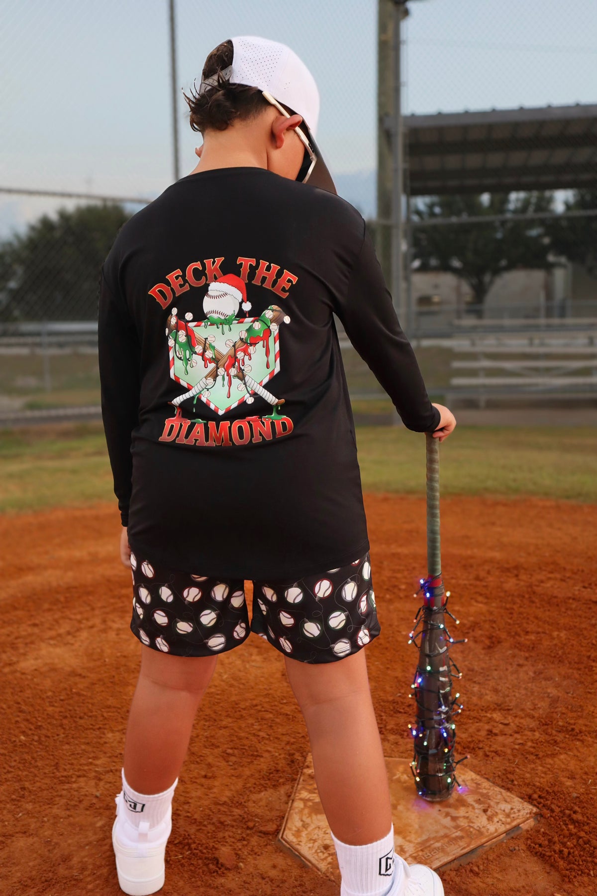 DECK THE DIAMOND LONG SLEEVE FRONT & BACK GRAPHIC TEE SHIRT (SIGNATURE BLEND) - Mav Wear